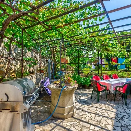 Sobe Frano I Lovro 3* Crikvenica